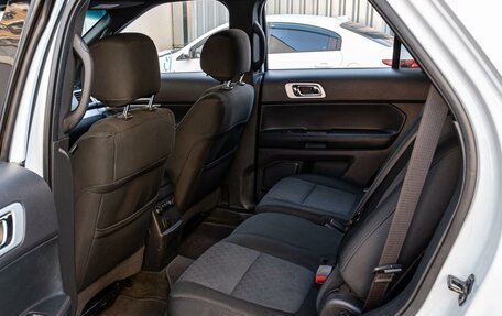 Ford Explorer VI, 2013 год, 1 580 000 рублей, 13 фотография