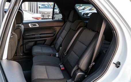 Ford Explorer VI, 2013 год, 1 580 000 рублей, 10 фотография