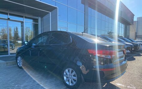 KIA Rio III рестайлинг, 2016 год, 990 000 рублей, 6 фотография