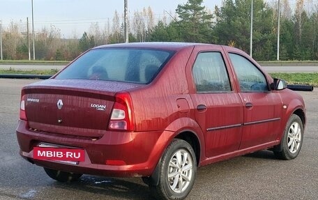 Renault Logan I, 2011 год, 390 000 рублей, 2 фотография