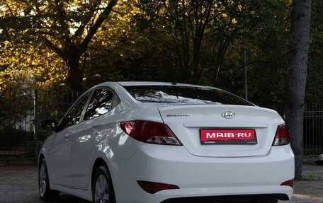 Hyundai Solaris II рестайлинг, 2016 год, 1 099 000 рублей, 13 фотография