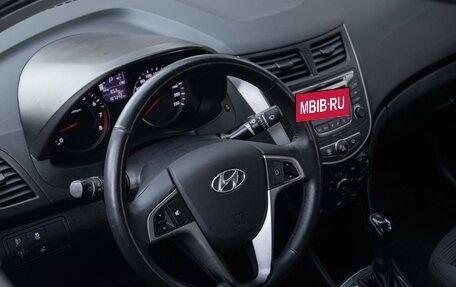 Hyundai Solaris II рестайлинг, 2016 год, 1 099 000 рублей, 19 фотография