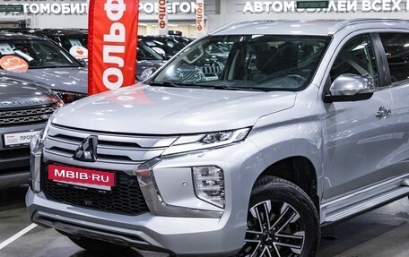 Mitsubishi Pajero Sport III рестайлинг, 2022 год, 3 399 700 рублей, 2 фотография