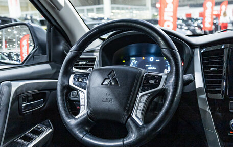 Mitsubishi Pajero Sport III рестайлинг, 2022 год, 3 399 700 рублей, 11 фотография