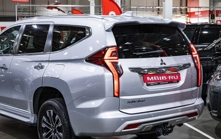 Mitsubishi Pajero Sport III рестайлинг, 2022 год, 3 399 700 рублей, 9 фотография
