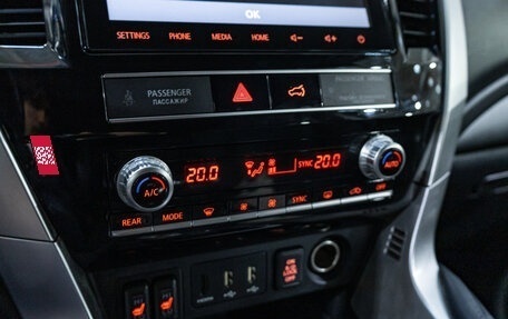Mitsubishi Pajero Sport III рестайлинг, 2022 год, 3 399 700 рублей, 17 фотография