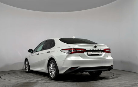 Toyota Camry, 2018 год, 2 267 980 рублей, 7 фотография