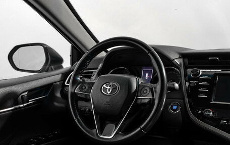 Toyota Camry, 2018 год, 2 267 980 рублей, 16 фотография