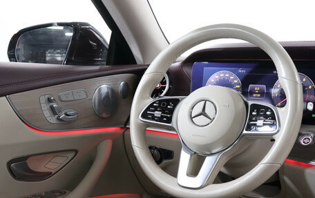 Mercedes-Benz E-Класс, 2018 год, 4 850 000 рублей, 14 фотография