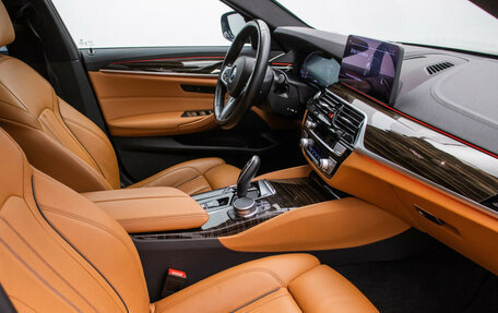 BMW 5 серия, 2020 год, 4 337 000 рублей, 9 фотография