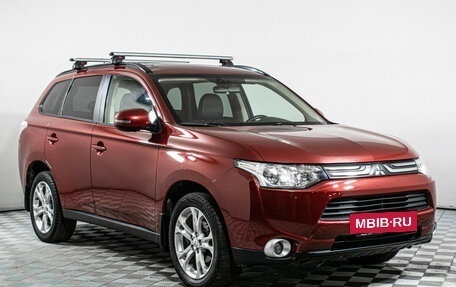 Mitsubishi Outlander III рестайлинг 3, 2013 год, 1 419 000 рублей, 3 фотография