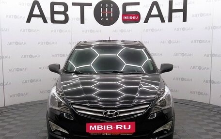 Hyundai Solaris II рестайлинг, 2015 год, 915 000 рублей, 2 фотография