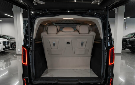 Mercedes-Benz Vito, 2023 год, 6 900 000 рублей, 7 фотография