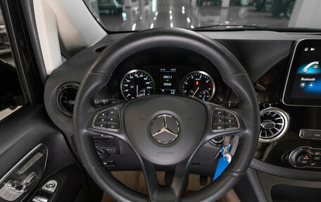 Mercedes-Benz Vito, 2023 год, 6 900 000 рублей, 16 фотография