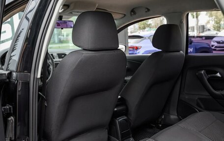 Volkswagen Polo VI (EU Market), 2011 год, 599 000 рублей, 11 фотография