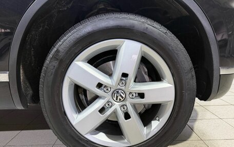 Volkswagen Touareg III, 2016 год, 2 900 000 рублей, 25 фотография