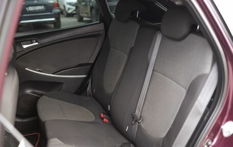 Hyundai Solaris II рестайлинг, 2011 год, 659 000 рублей, 10 фотография
