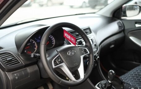 Hyundai Solaris II рестайлинг, 2011 год, 659 000 рублей, 8 фотография