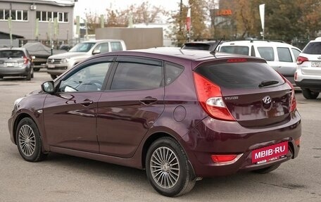 Hyundai Solaris II рестайлинг, 2011 год, 659 000 рублей, 7 фотография
