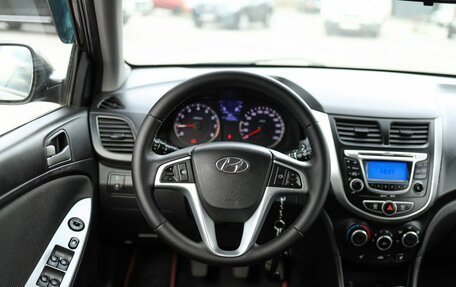 Hyundai Solaris II рестайлинг, 2011 год, 659 000 рублей, 12 фотография