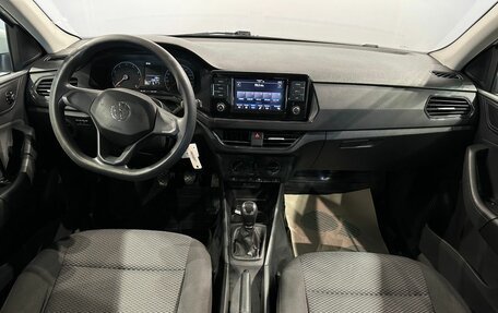 Volkswagen Polo VI (EU Market), 2021 год, 999 000 рублей, 14 фотография