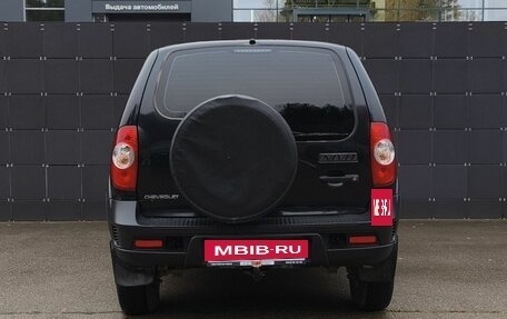 Chevrolet Niva I рестайлинг, 2018 год, 809 000 рублей, 6 фотография