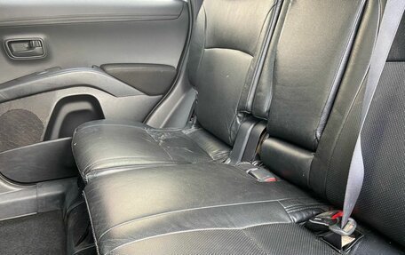 Mitsubishi Outlander III рестайлинг 3, 2010 год, 580 000 рублей, 9 фотография