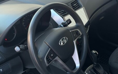 Hyundai Solaris II рестайлинг, 2016 год, 1 090 000 рублей, 19 фотография