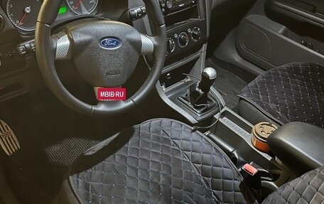 Ford Focus II рестайлинг, 2005 год, 215 000 рублей, 11 фотография