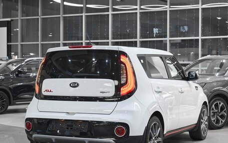 KIA Soul II рестайлинг, 2017 год, 1 449 000 рублей, 6 фотография