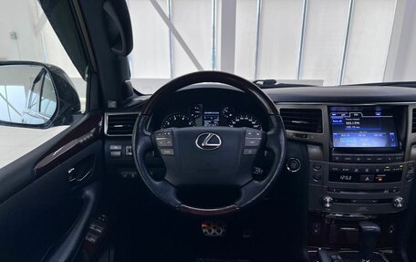 Lexus LX III, 2014 год, 3 990 000 рублей, 19 фотография