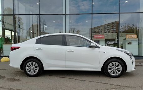 KIA Rio IV, 2021 год, 1 930 000 рублей, 5 фотография