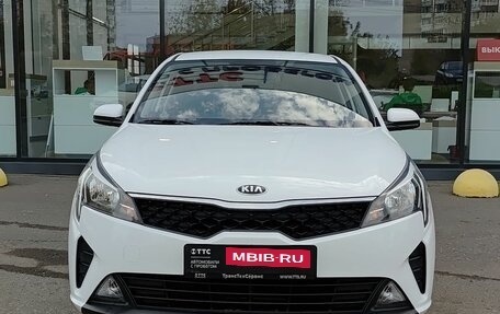 KIA Rio IV, 2021 год, 1 930 000 рублей, 2 фотография