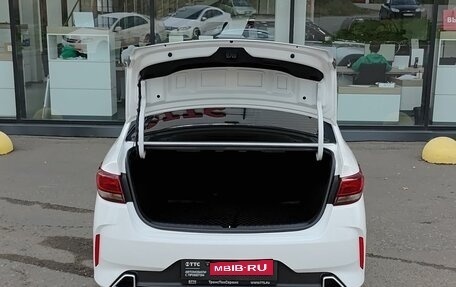 KIA Rio IV, 2021 год, 1 930 000 рублей, 12 фотография