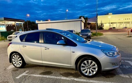 Opel Astra J, 2011 год, 820 000 рублей, 5 фотография
