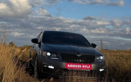 Skoda Octavia, 2017 год, 1 655 000 рублей, 2 фотография