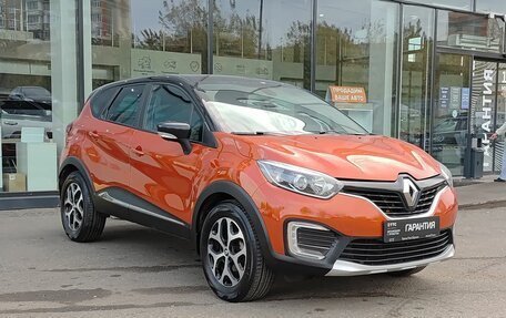 Renault Kaptur I рестайлинг, 2017 год, 1 475 000 рублей, 3 фотография