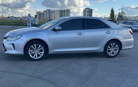 Toyota Camry, 2016 год, 1 920 000 рублей, 3 фотография