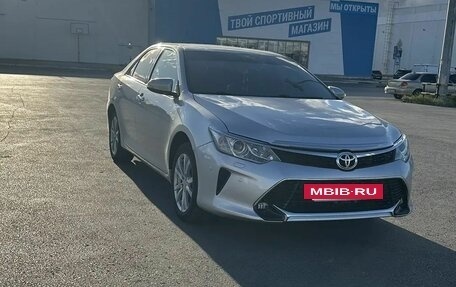 Toyota Camry, 2016 год, 1 920 000 рублей, 7 фотография