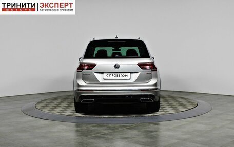 Volkswagen Tiguan II, 2020 год, 3 097 000 рублей, 4 фотография