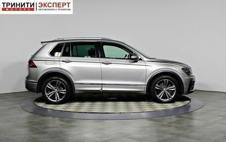 Volkswagen Tiguan II, 2020 год, 3 097 000 рублей, 6 фотография