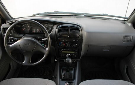 KIA Sportage IV рестайлинг, 2003 год, 279 000 рублей, 7 фотография