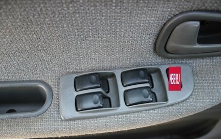 KIA Sportage IV рестайлинг, 2003 год, 279 000 рублей, 9 фотография