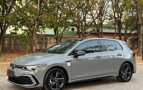 Volkswagen Golf VIII, 2021 год, 1 610 000 рублей, 1 фотография