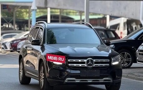 Mercedes-Benz GLB, 2023 год, 2 388 333 рублей, 3 фотография