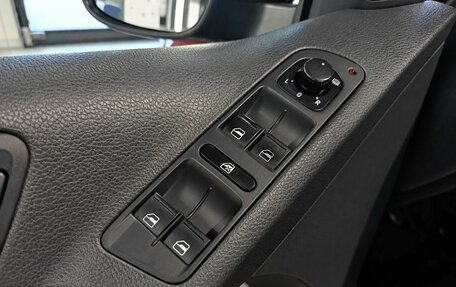 Volkswagen Tiguan I, 2010 год, 879 000 рублей, 12 фотография