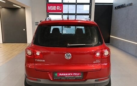 Volkswagen Tiguan I, 2010 год, 879 000 рублей, 5 фотография