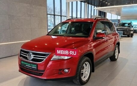 Volkswagen Tiguan I, 2010 год, 879 000 рублей, 3 фотография