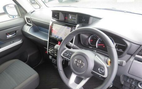 Toyota Roomy I, 2022 год, 1 000 008 рублей, 14 фотография