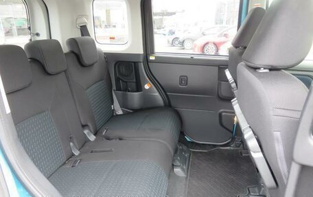 Toyota Roomy I, 2022 год, 1 000 008 рублей, 23 фотография